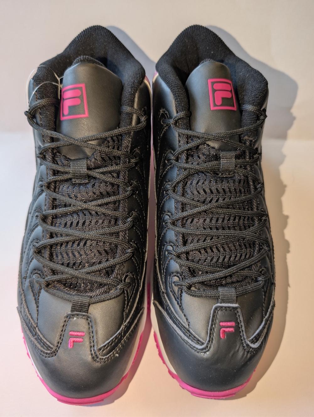 FILA Snake Dancer Wide Black And Pink Size 6 Youth / 7.5 Women New